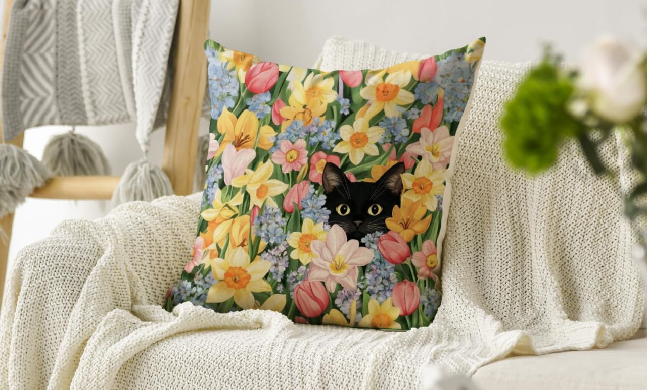 Spring Tulip Black Cat Floral Throw Pillow Cover