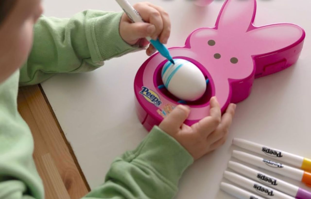 The Eggmazing Egg Decorator