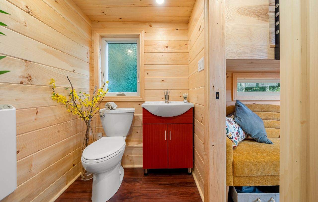 Brightside Tiny House - bathroom 2
