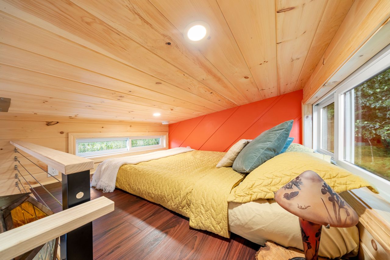 Brightside Tiny House - loft bedroom