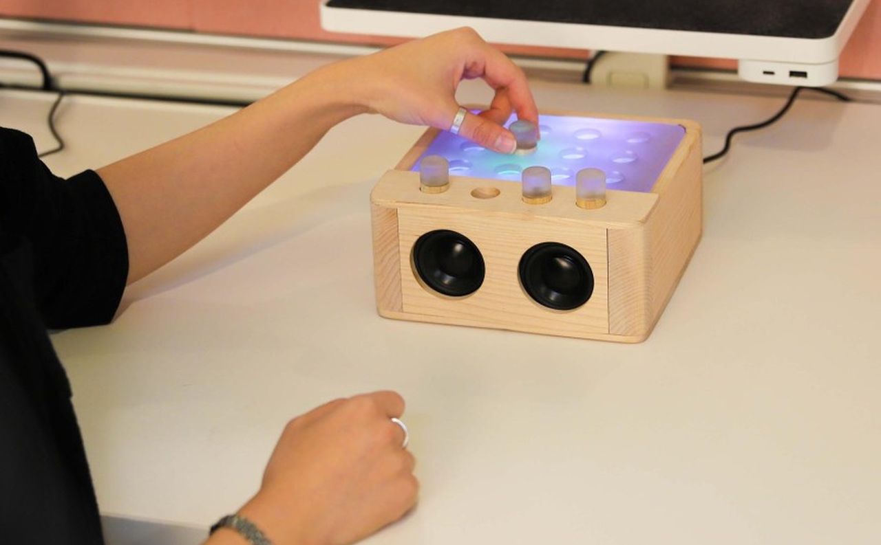 Cobble Bluetooth Speaker by Eric Wu