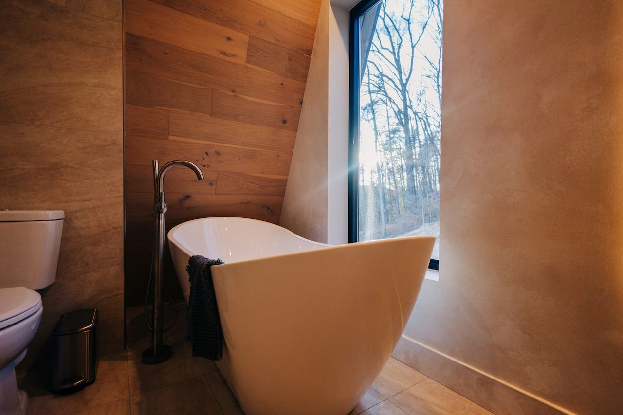 Diamond View A-Frame Cabin Rental - bathroom