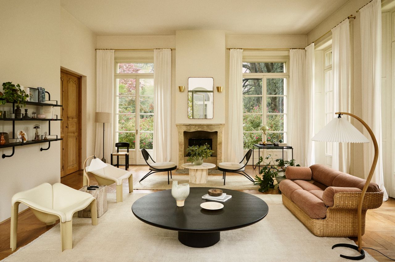 GUBI Re-Issues Pierre Paulin’s Iconic F300 Chair and Companion T877 Table