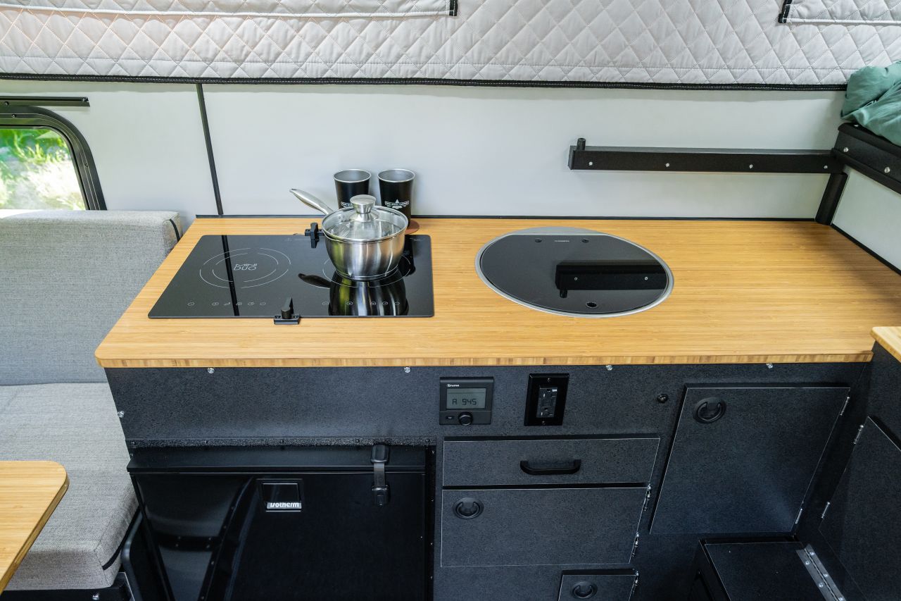 Hawk+ Flatbed Camper- 11