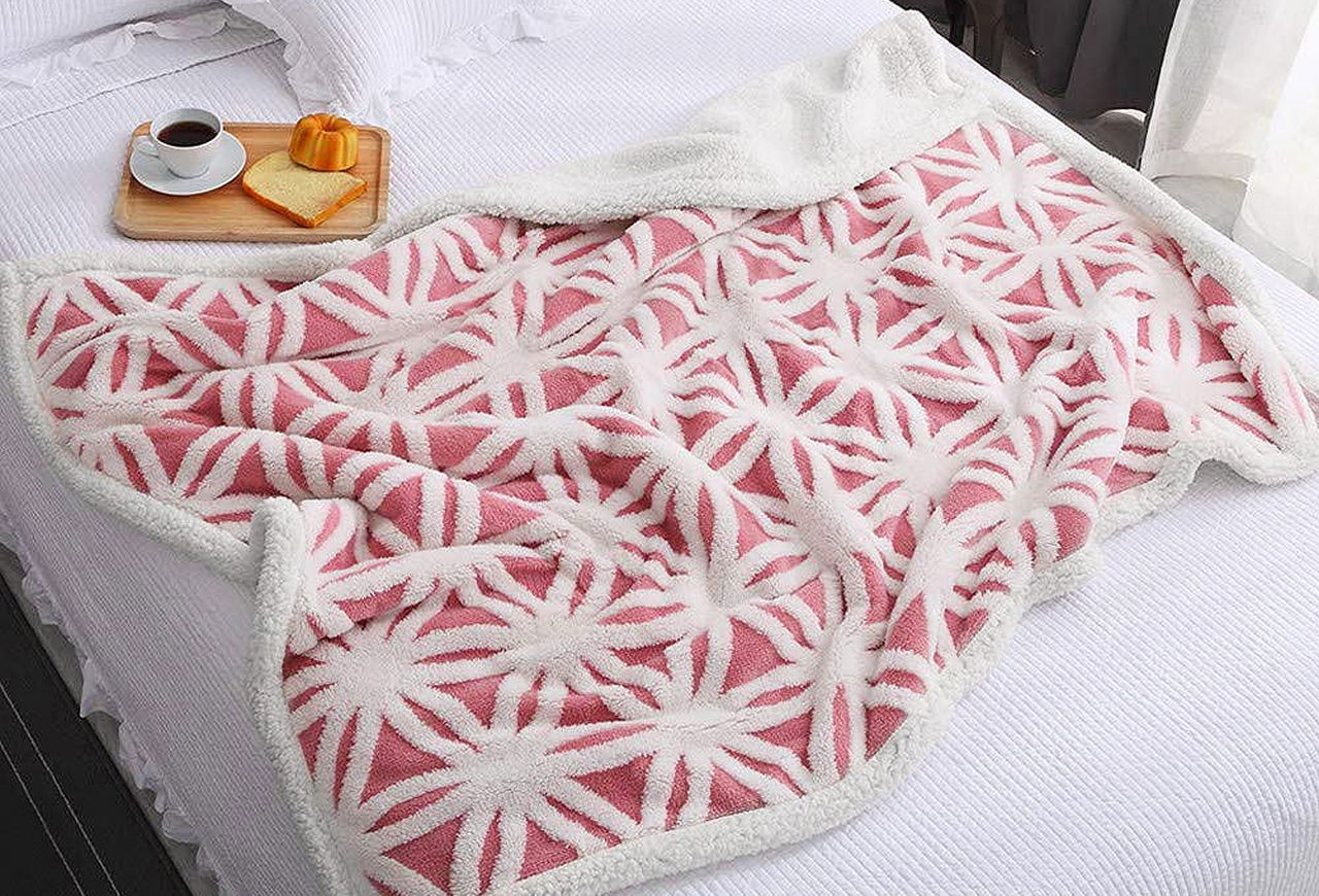 LOMAO Sherpa Fleece Blanket