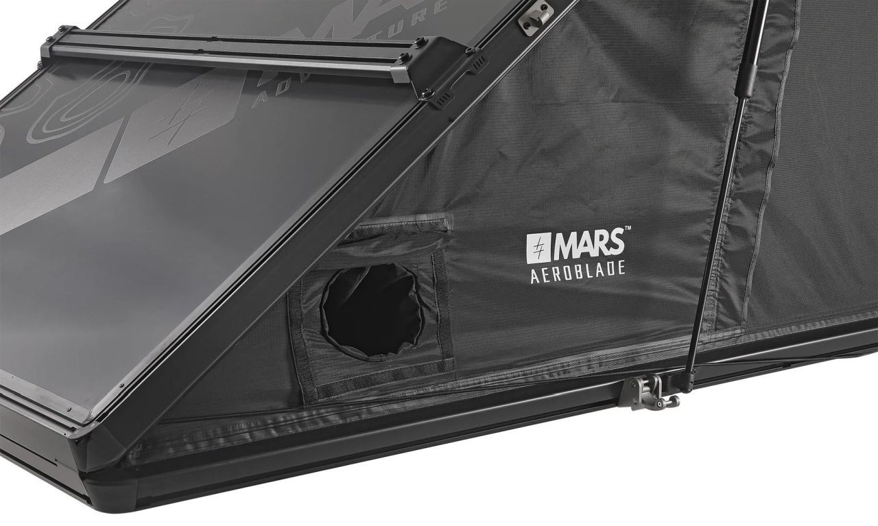 Mars Aeroblade is World’s Slimmest Hardshell Rooftop Tent-5