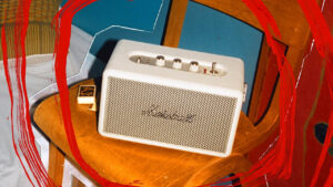 Marshall Kilburn III Bluetooth speaker