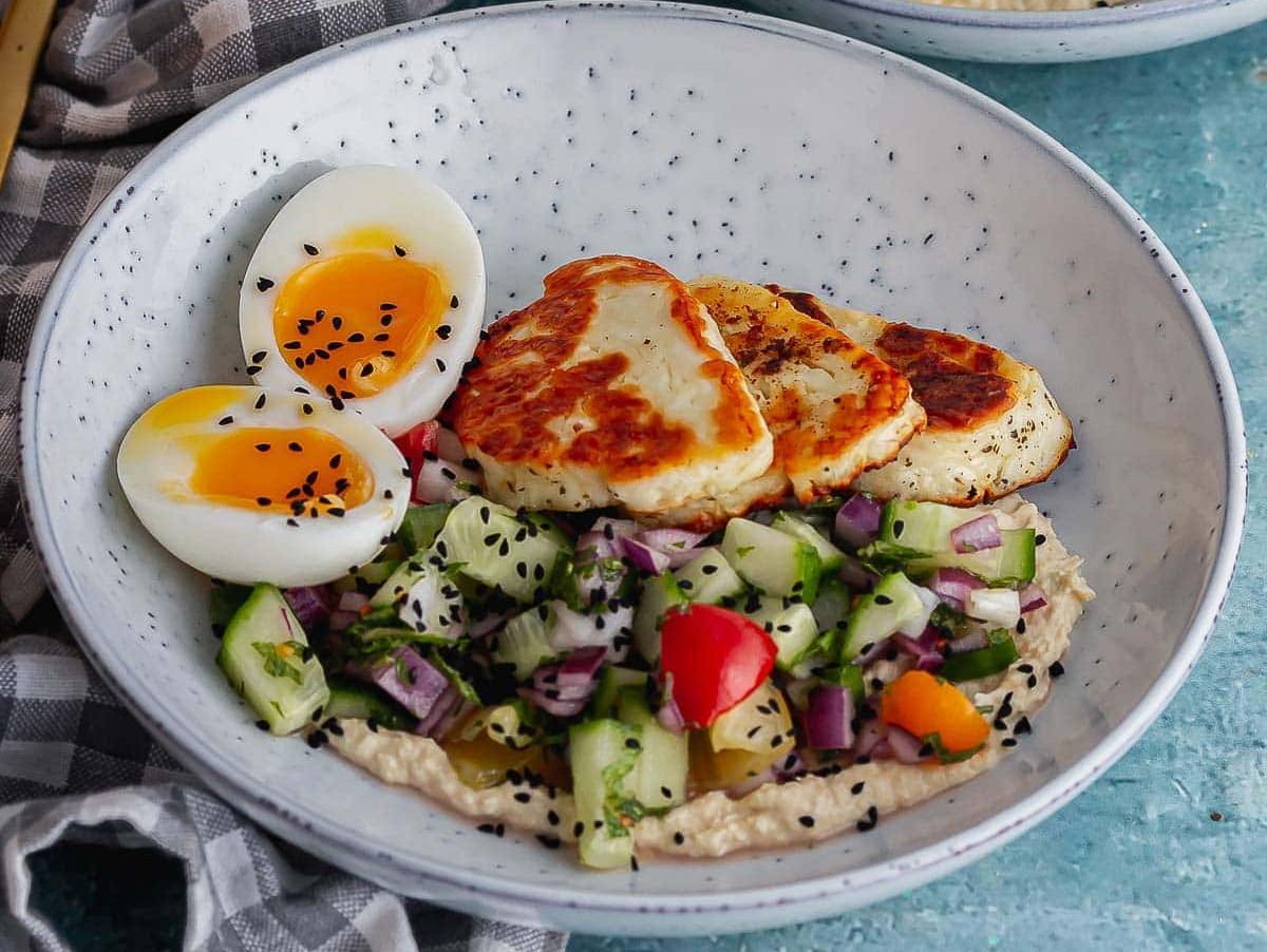 Mother's Day Breakfast Recipes - Halloumi breakfast bowl