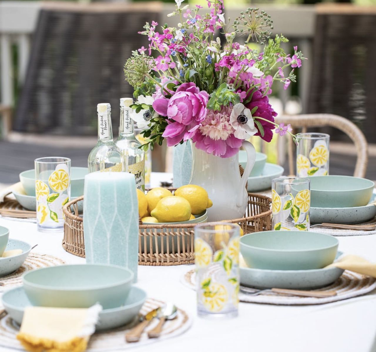 Outdoor Table Setting