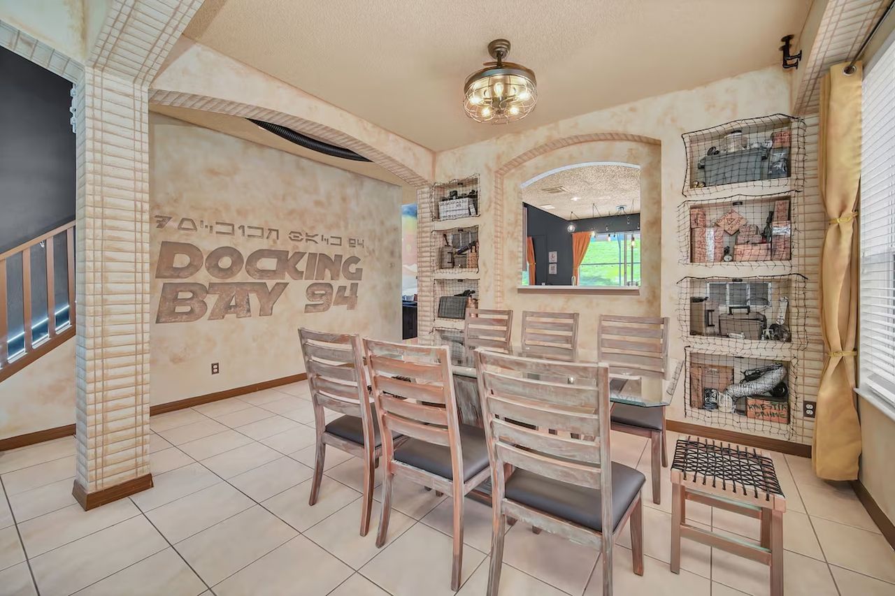 Star Wars themed Airbnbs - Entire Villa in Kissimmee, Florida