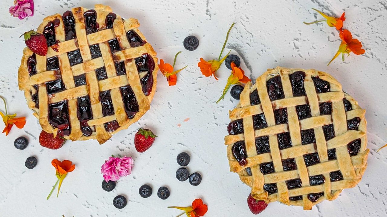Strawberry-Blueberry Mini Pie Recipe