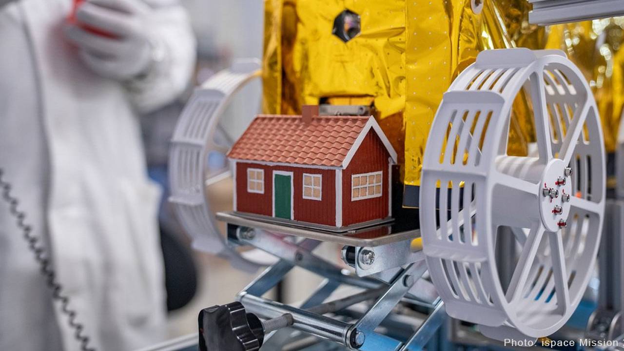 First house on moon