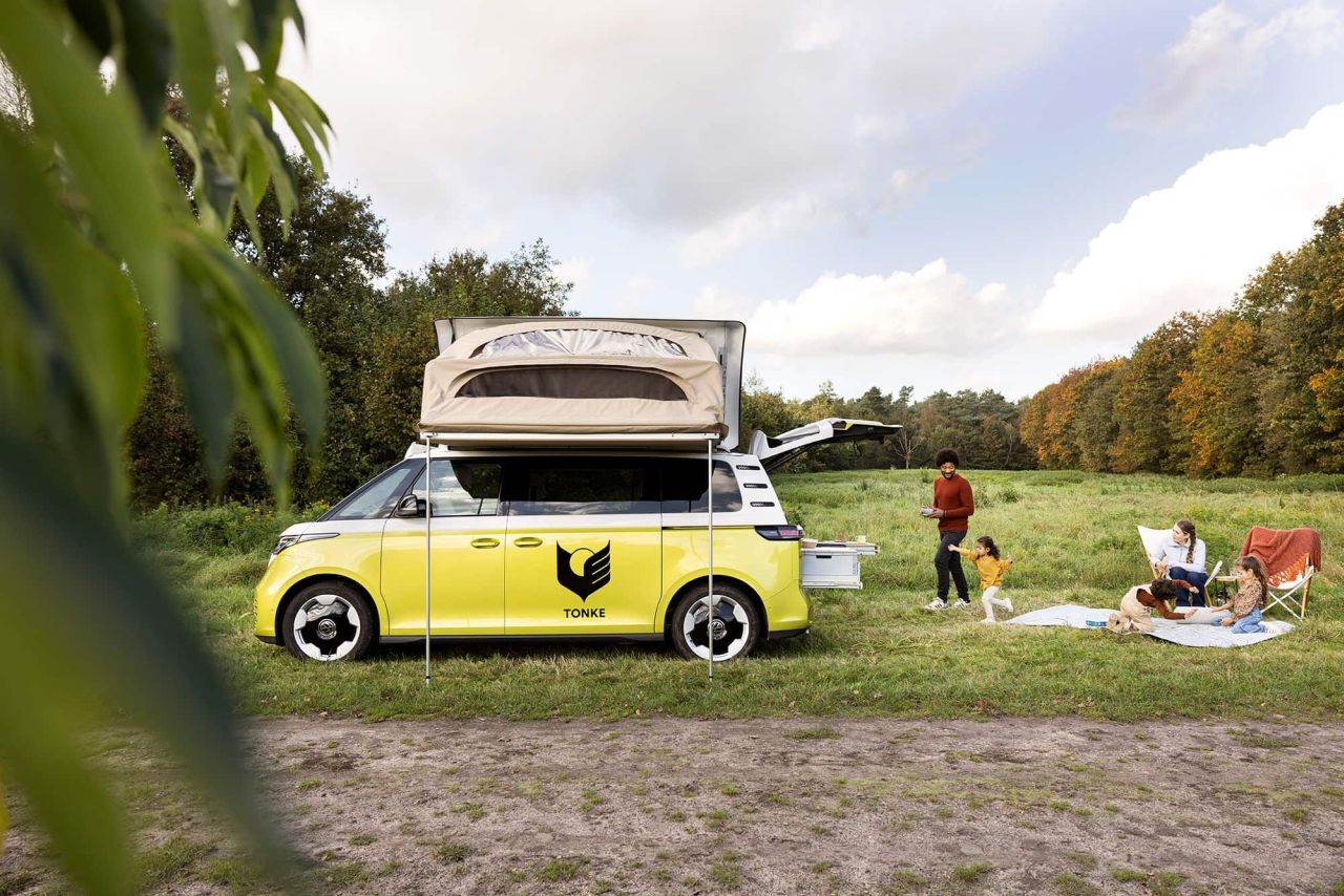 Tonke Volkswagen ID. Buzz Trail Camper Van With Pop-Up Sleeper Roof Design