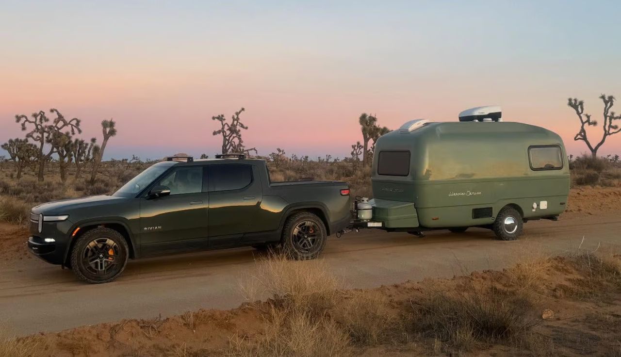 Traveler Summit by Happier Camper