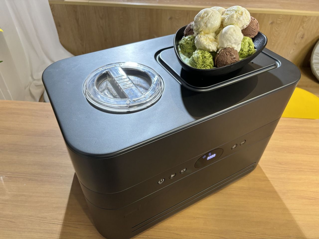 iCreamlab Compressor Ice Cream Maker is Affordable Among Most Options in Market