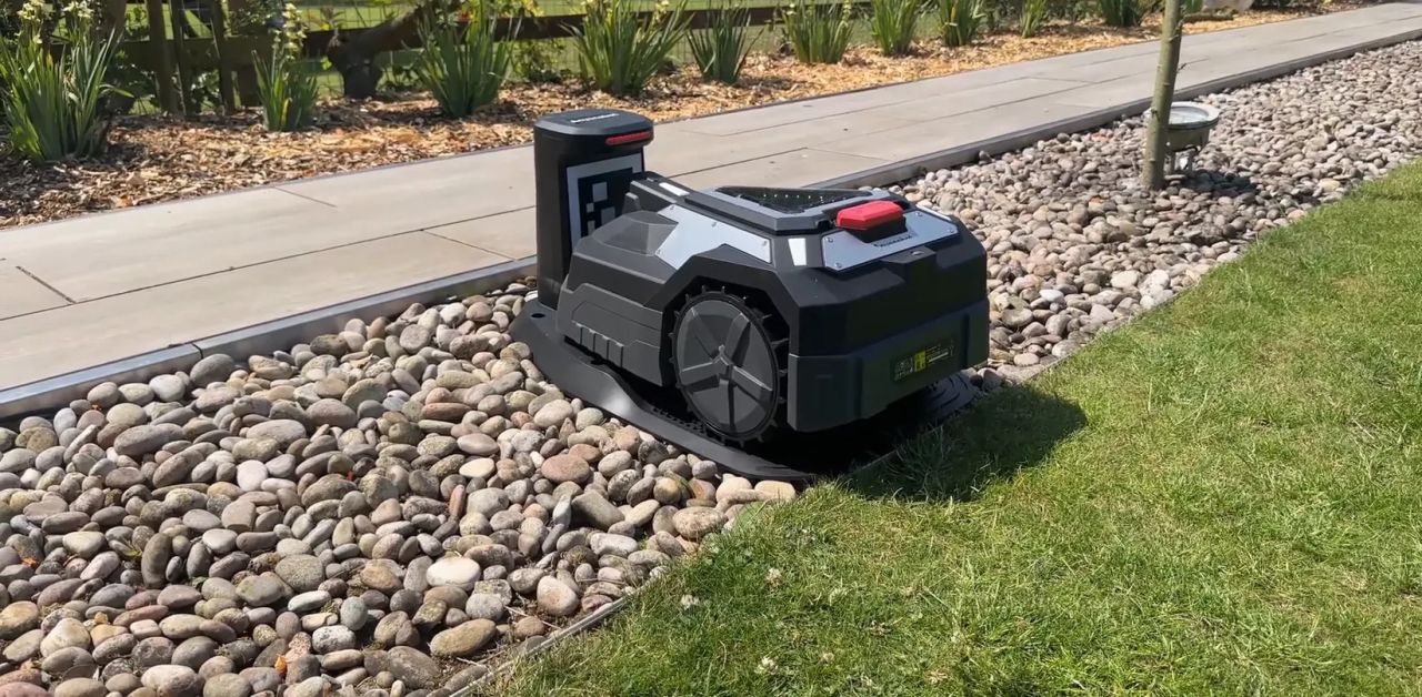 Anyonebot M1 Robotic Mower