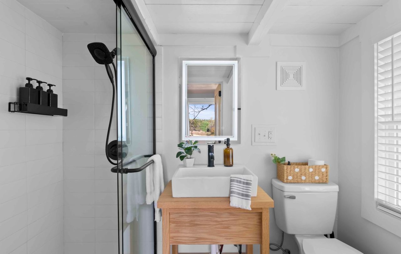 Bathroom of Dreamy Tiny House