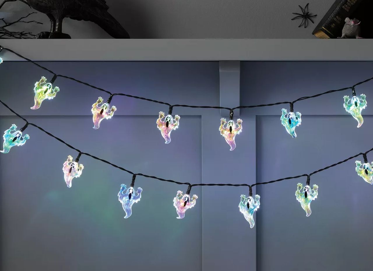 Battery Operated Iridescent Ghost Halloween Novelty String Lights