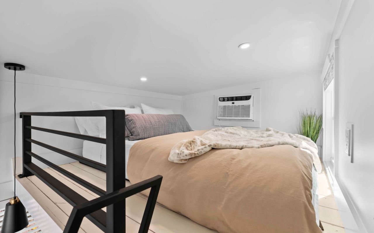 Bedroom of Dreamy Tiny House