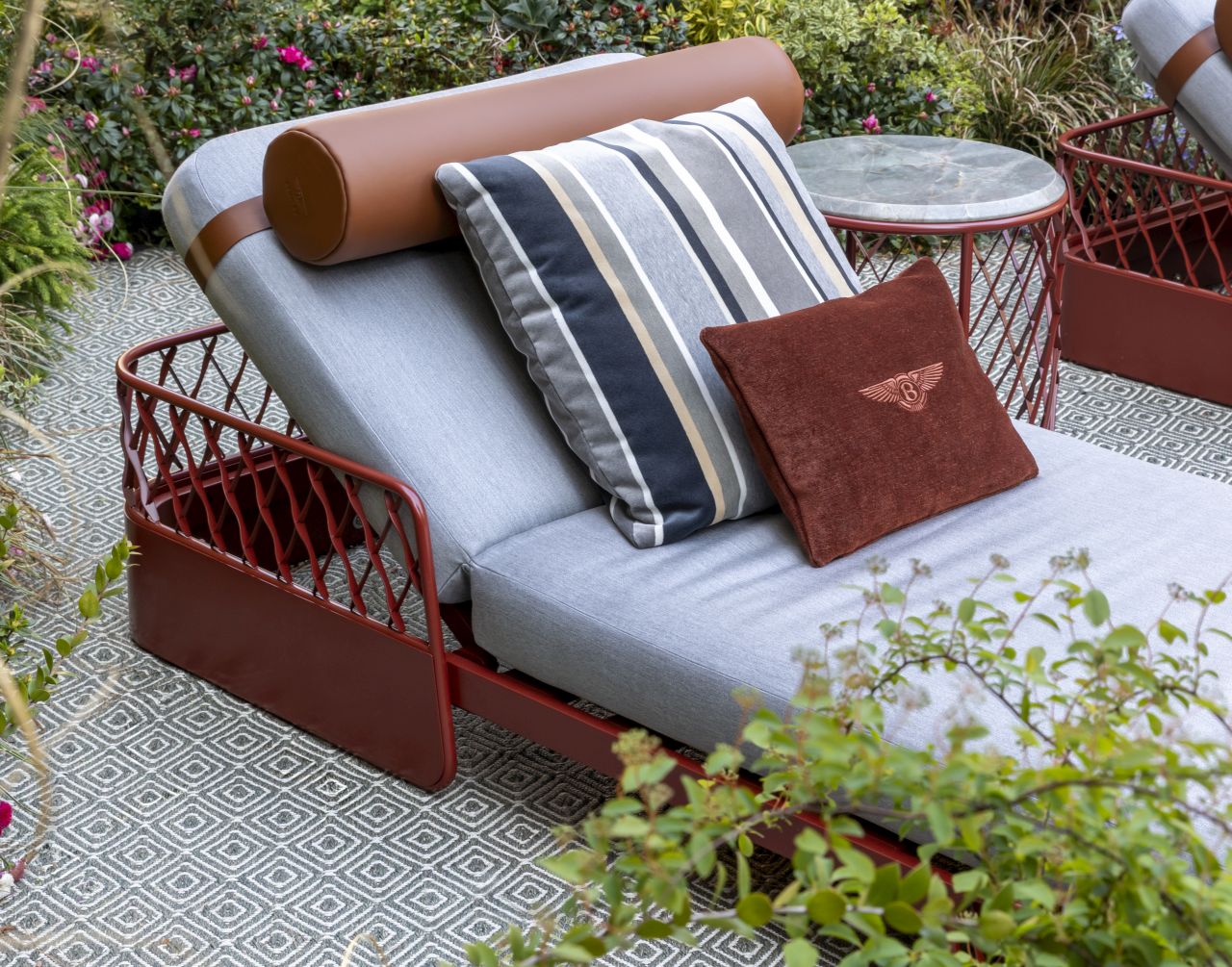 Bentley Home unveils Collection of Picnic Accessories and Newly Re-Imagined Outdoor Furniture for 2025