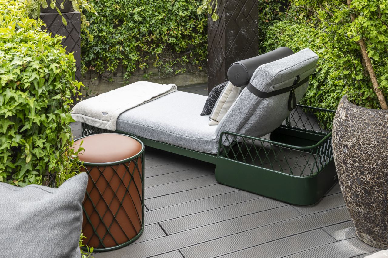 Bentley Home unveils Collection of Picnic Accessories and Newly Re-Imagined Outdoor Furniture for 2025