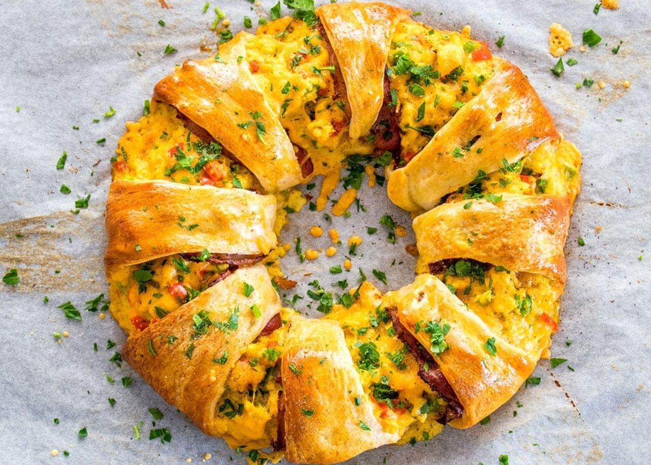 Crescent Bacon Breakfast Ring