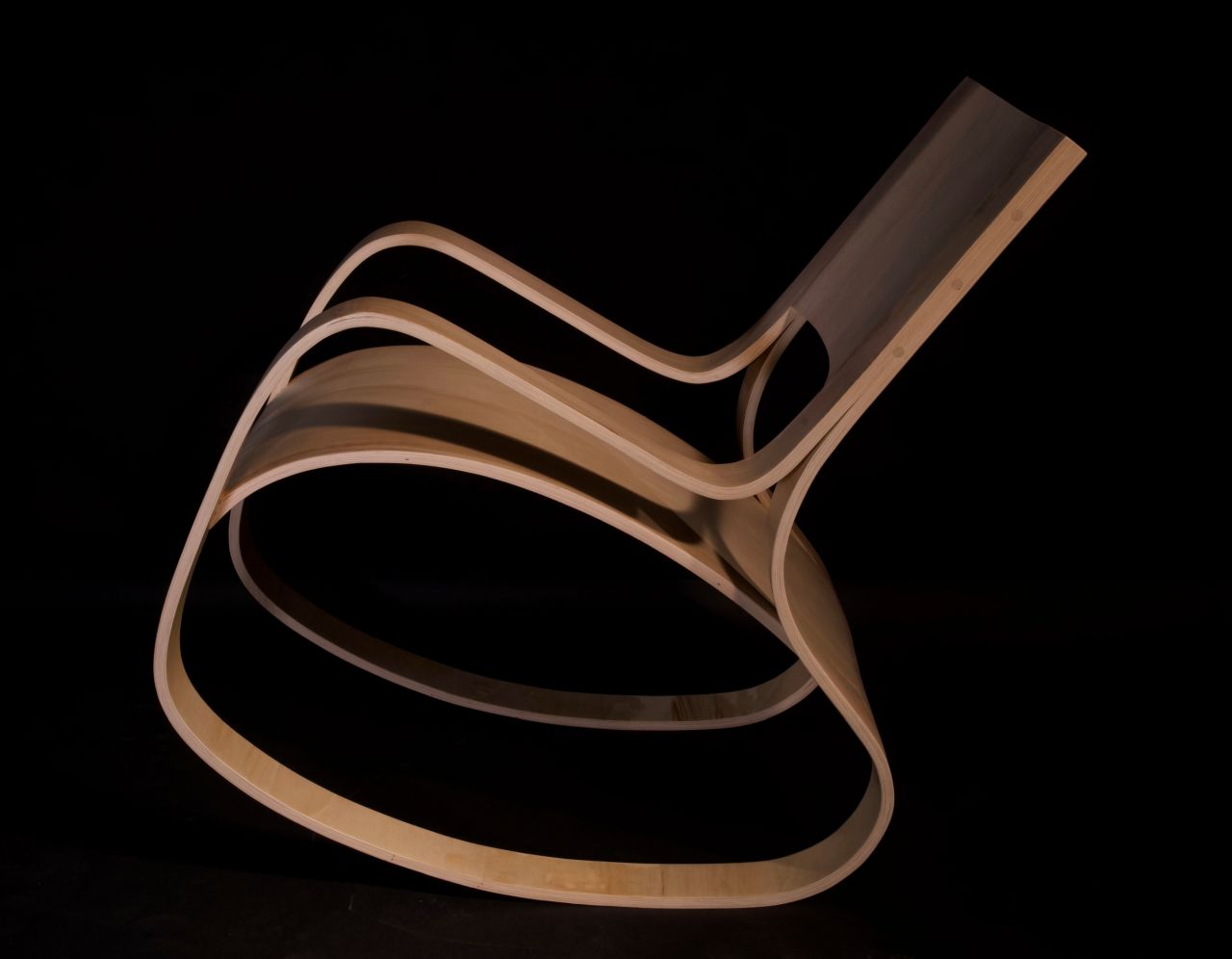 Curvesse Rocker- 1