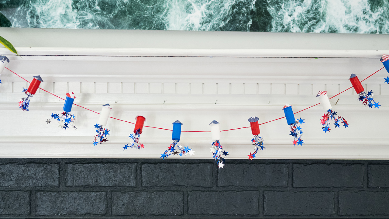 Upcycle Corks Garland for 4th of July Decorations