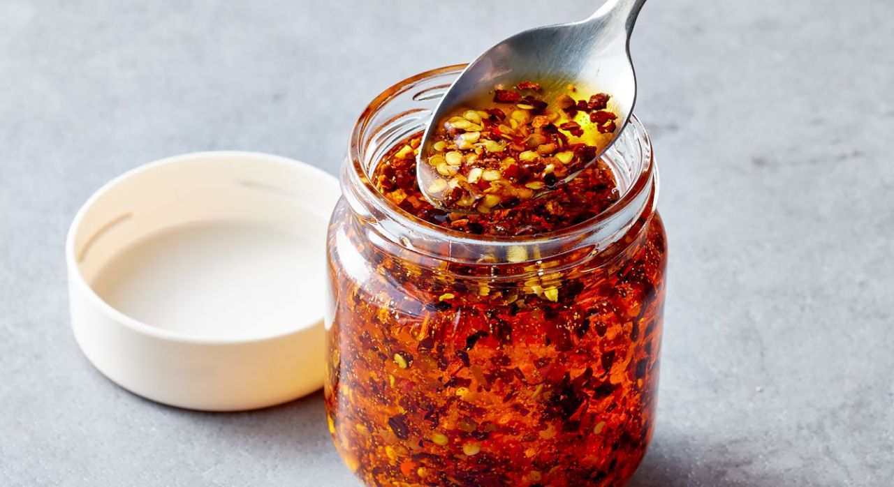 DIY Food gifts for Father's Day - Chili Oil