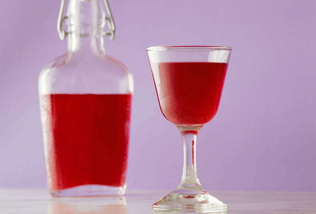 DIY Food gifts for Father's Day - Raspberry Vodka