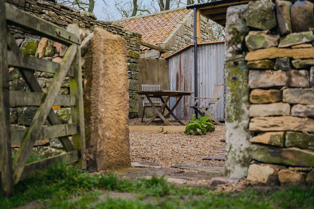 Exterior of Shearers Quarters Cabin in Belsay, United Kingdom- 2