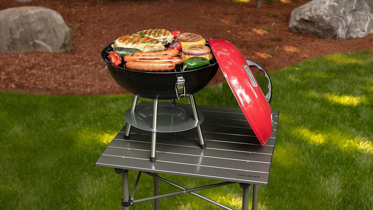 Father's Day Grill Gifts - Cuisinart Portable Charcoal Grill