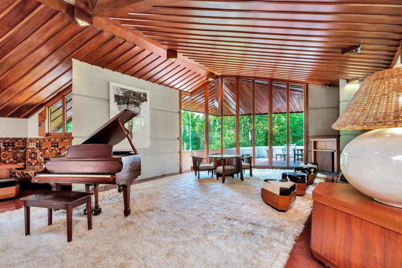 Frank Lloyd Wright-Designed House in Jackson, Mississippi is Up for Sale