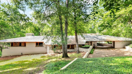 Frank Lloyd Wright-Designed House in Jackson, Mississippi is Up for Sale