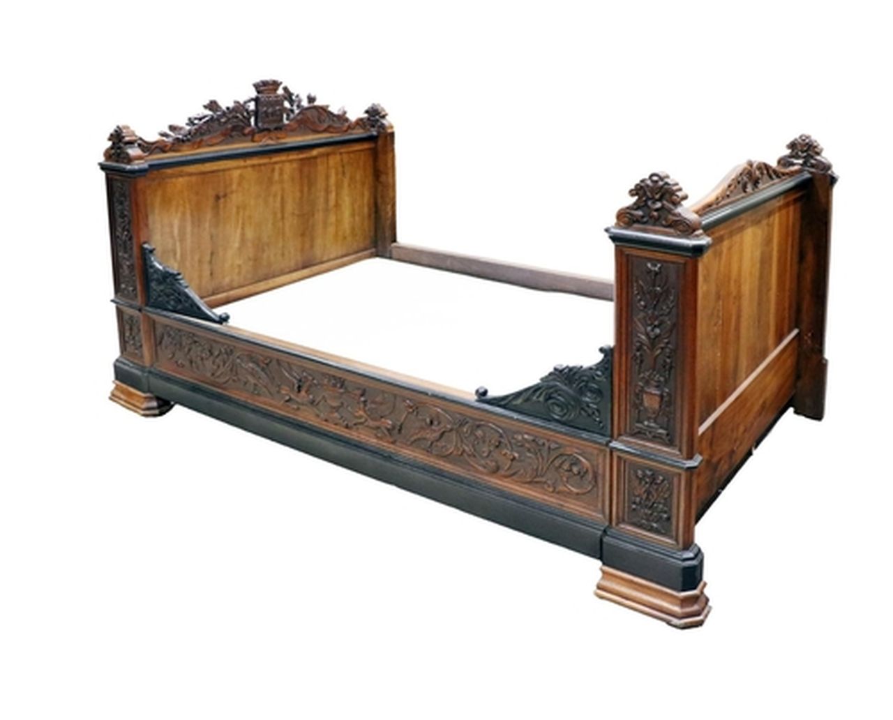 French Bateau Bed- 1