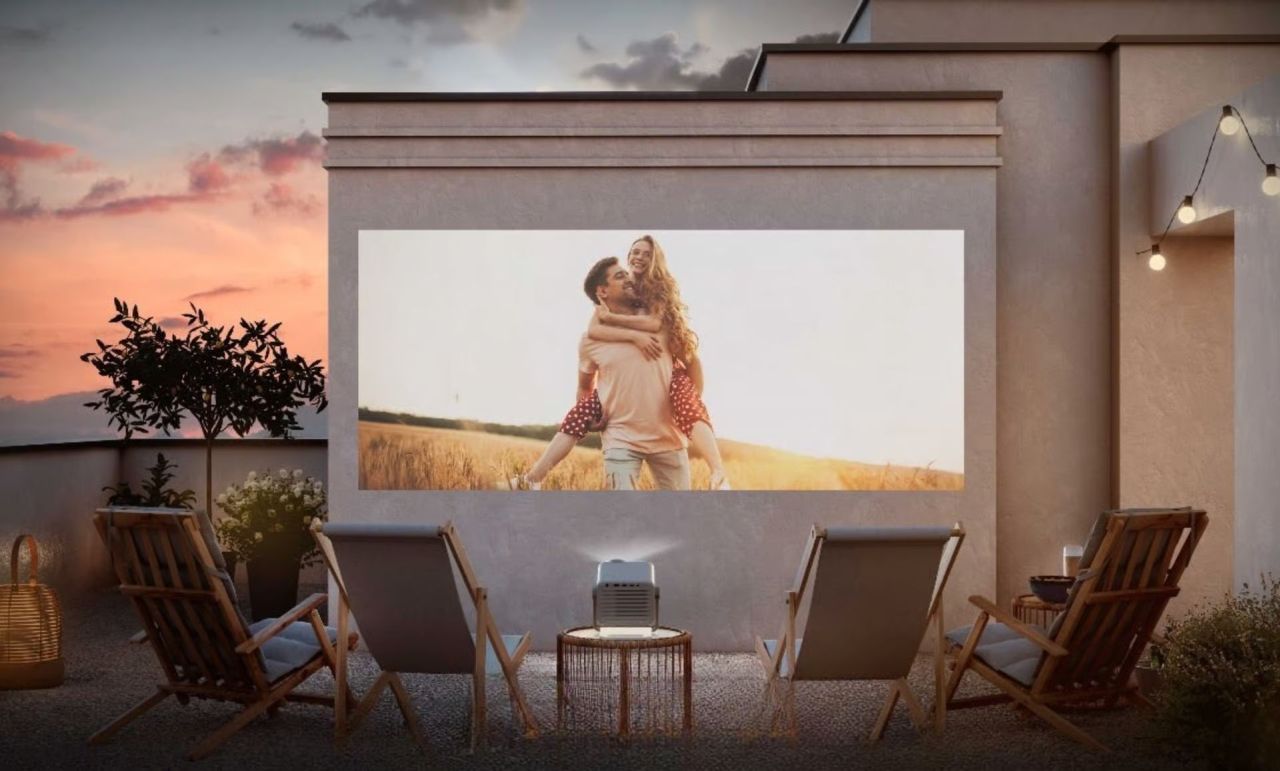 Hisense Unveils M2 Pro 4K Projector Automatically Corrects Image Quality as Per Your Space
