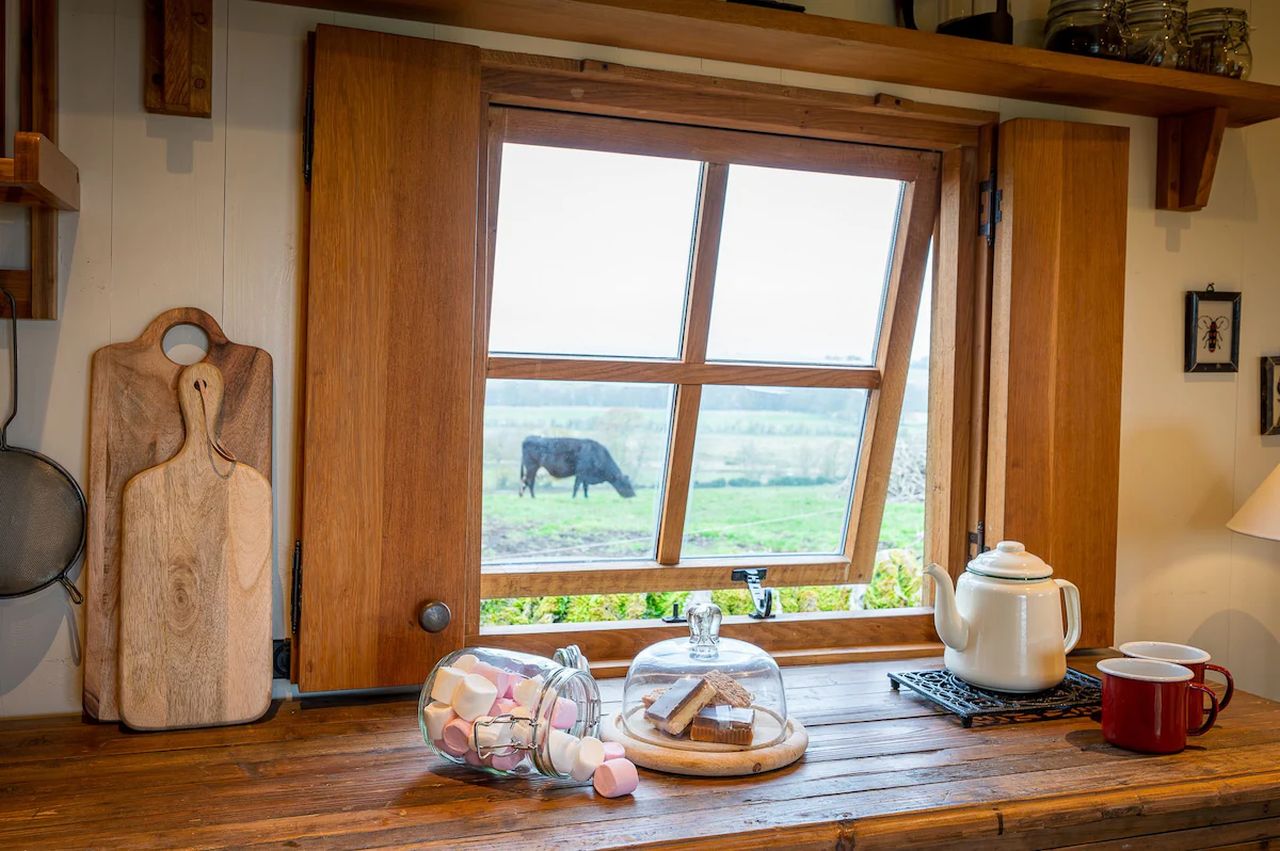 Kitchen of Shearers Quarters Cabin in Belsay, United Kingdom