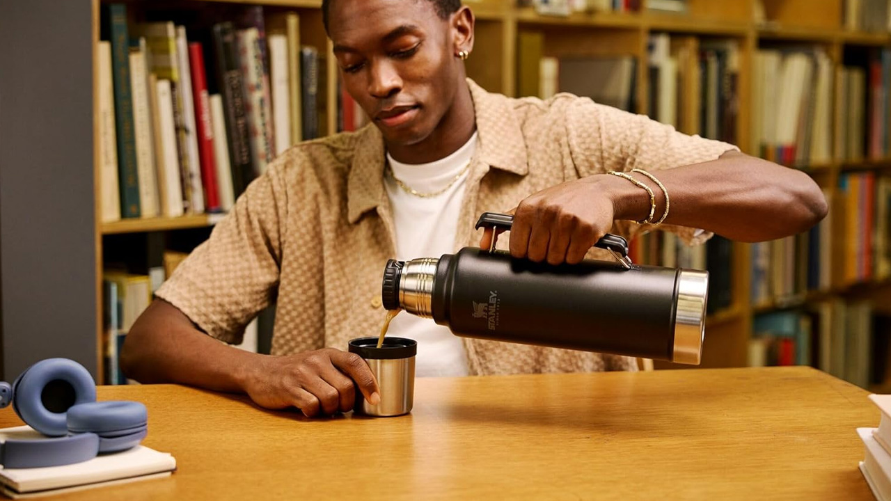 Last-Minute Father’s Day Gifts - Stanley Classic Legendary Vacuum Bottle