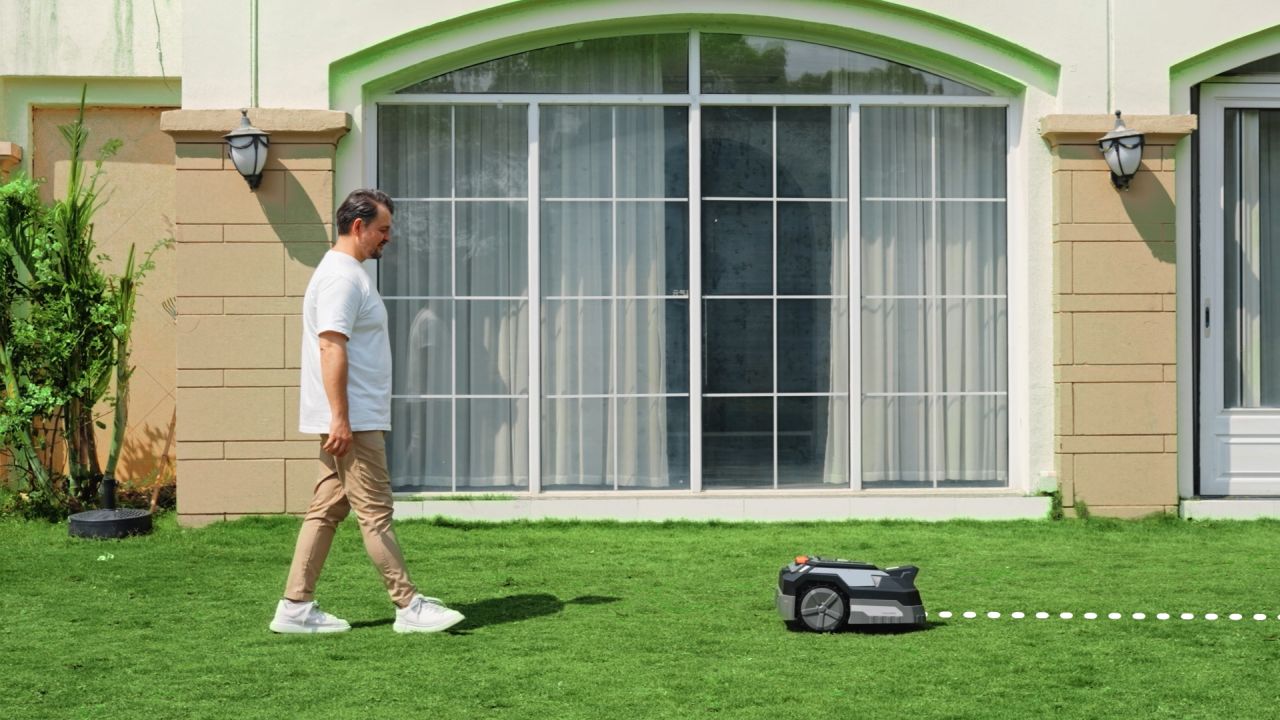Anyonebot M1 Dual-Perception AI Mower