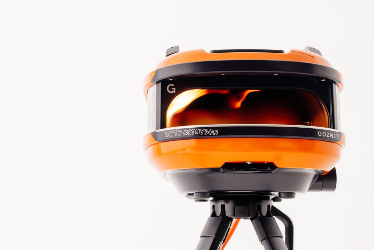 Matty Matheson Signature Tread Pizza Oven