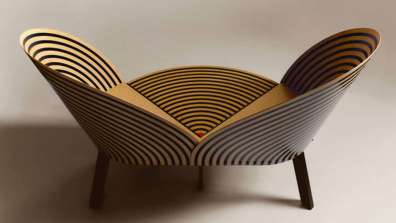 Nanna Ditzel’s Bench for Two by Fredericia at 3daysofdesign 2025