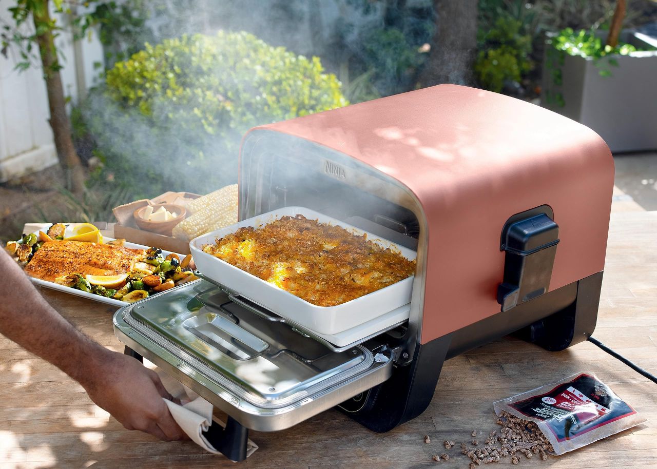 Ninja Woodfire Outdoor Pizza Oven