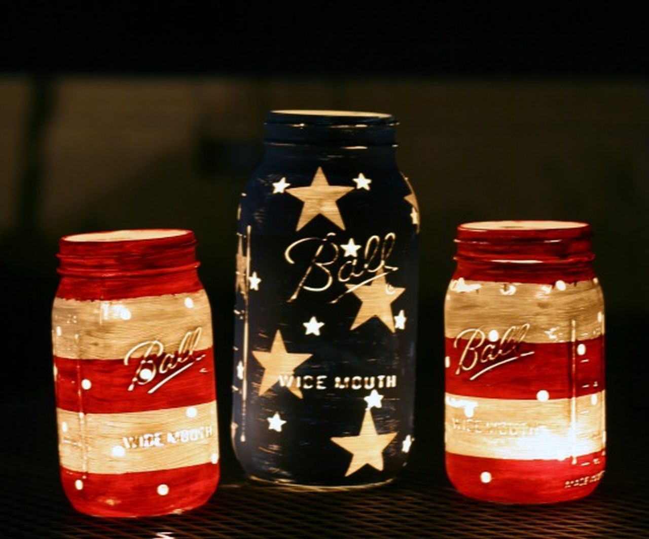 Patriotic Mason Jar Lanterns