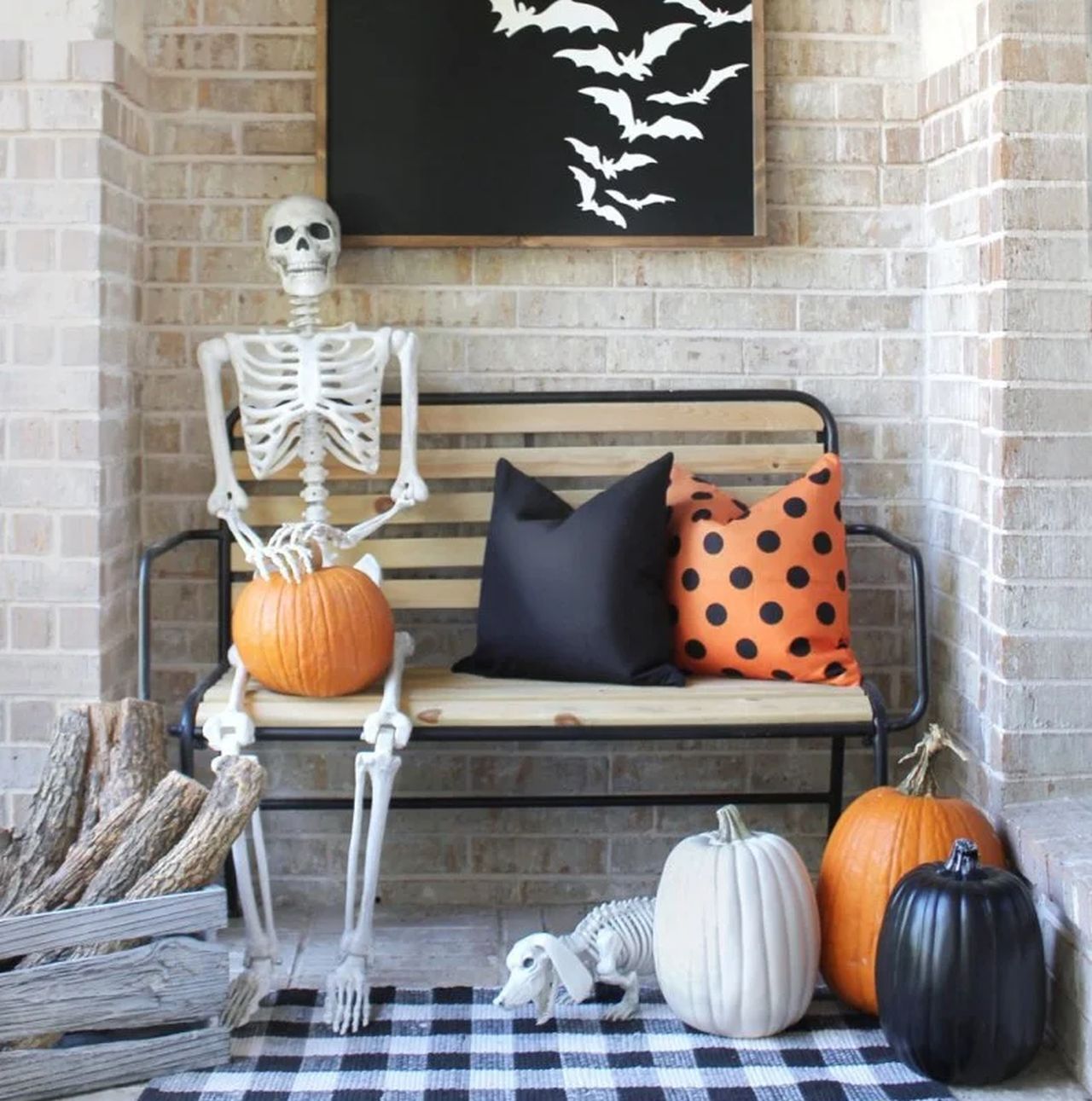 Porch Decoration- Summerween Decor Ideas