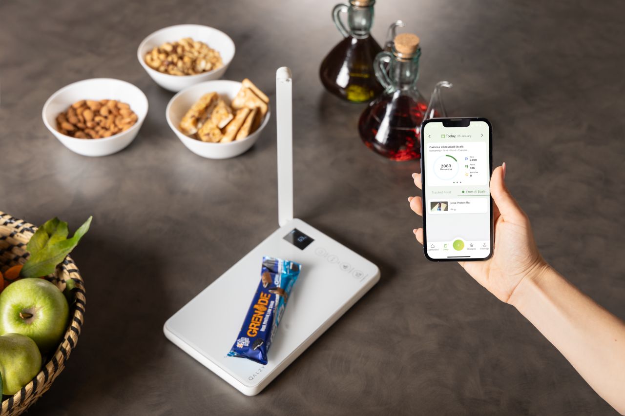 Qalzy AI-Powered Kitchen Scale