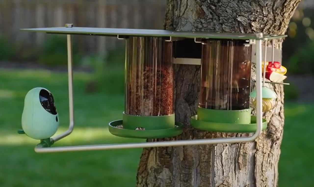 RobinsNote Smart Feeder