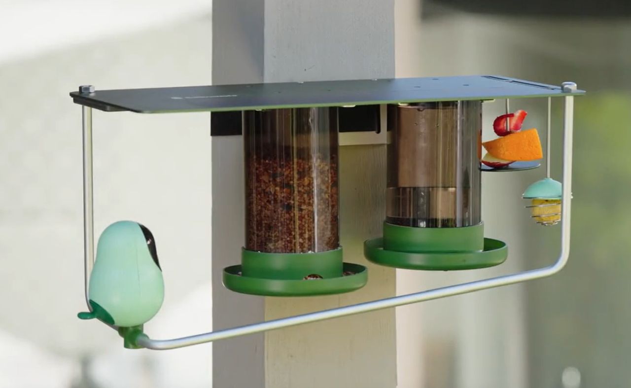 RobinsNote Smart Feeder