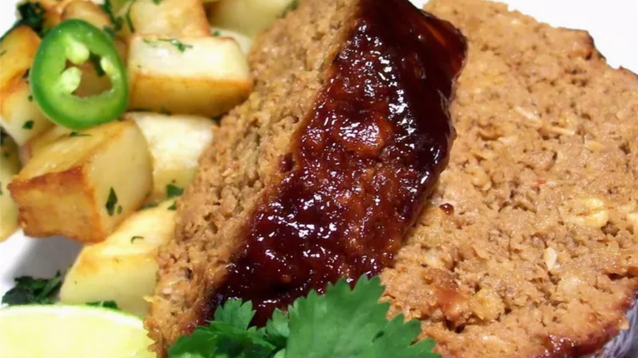 Smoky Chipotle Meatloaf