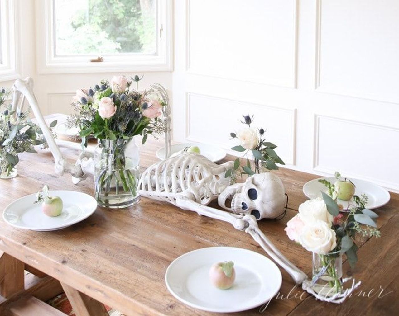 Summerween Table Decor- 2
