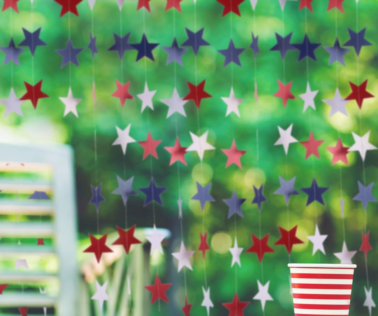 TecUnite 8 Strands Patriotic Star Streamers